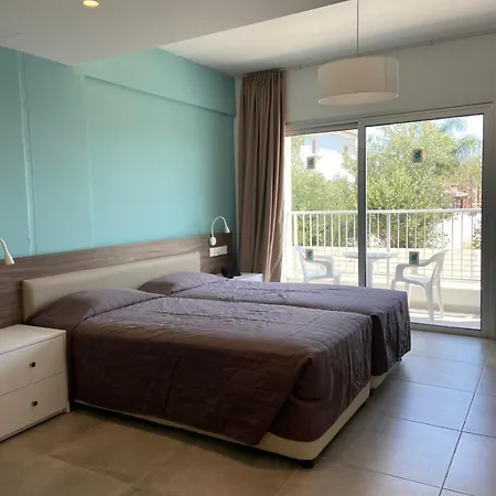 Sweet Memories Apts פרוטאראס