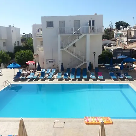 Sweet Memories Apts מלון דירות